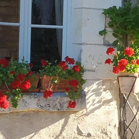Le Clos Des Fayes Berthegon Esterno foto
