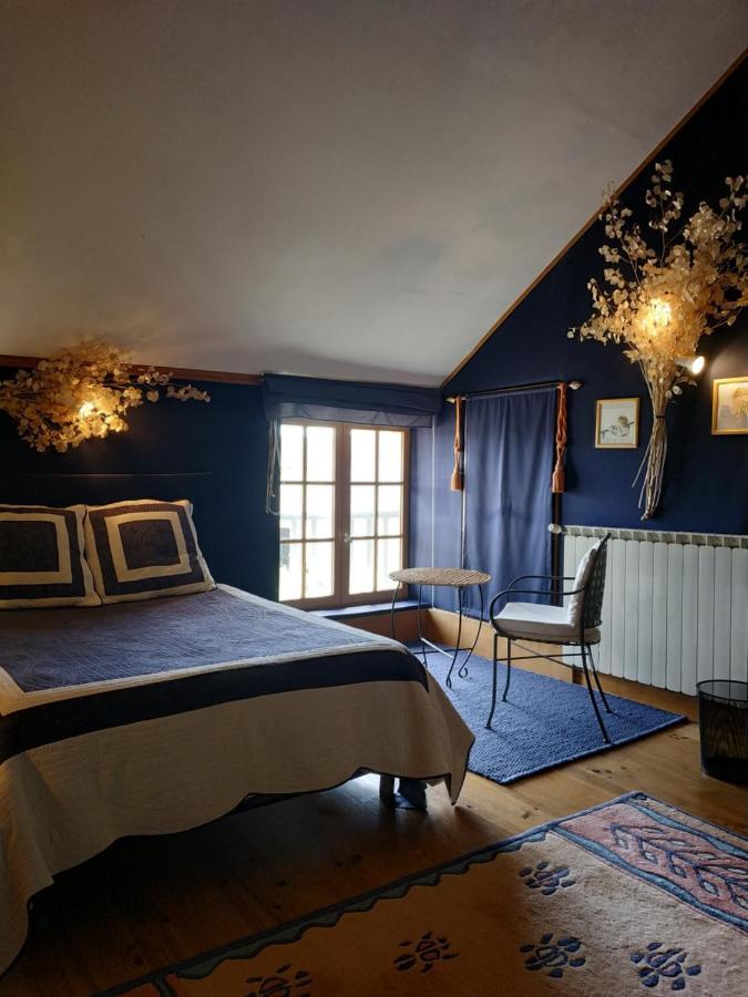 Le Clos Des Fayes Berthegon Esterno foto