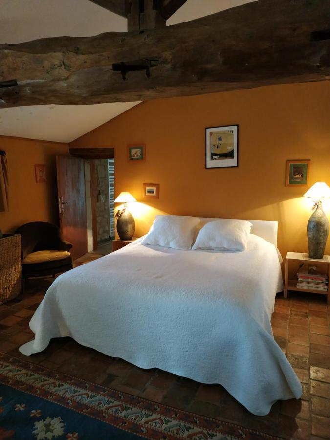 Le Clos Des Fayes Berthegon Esterno foto